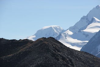 Alphubel- dwarfed by a much bigger peak.jpg